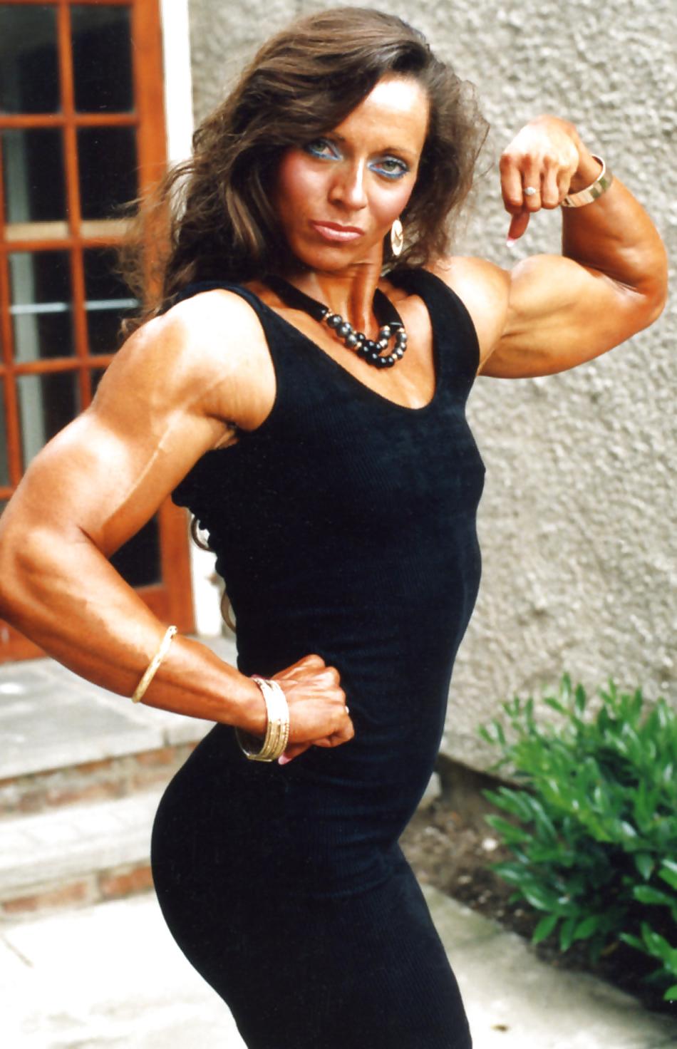 25P Fitness Girls XXI