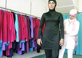25P Burkini beach bitches