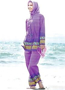 25P Burkini beach bitches