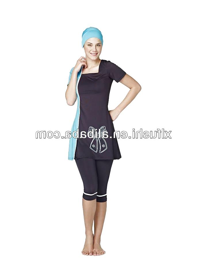 25P Burkini beach bitches