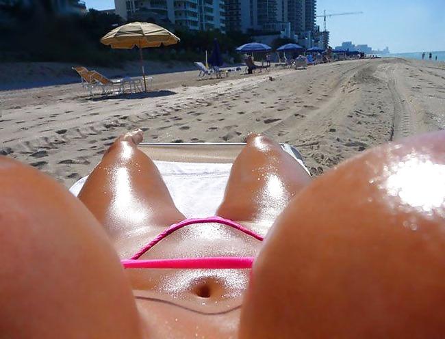 25P Naked on the beach 17