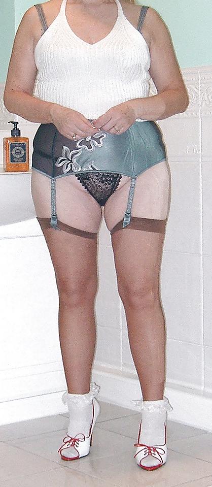 25P Do you like mature flashing?