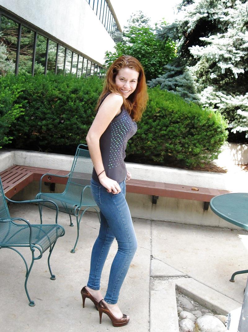 18P Sexy Girls in Sexy Pants