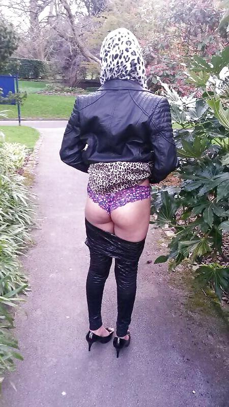 22P Sexy Horny Turbani Flashing UK Wife