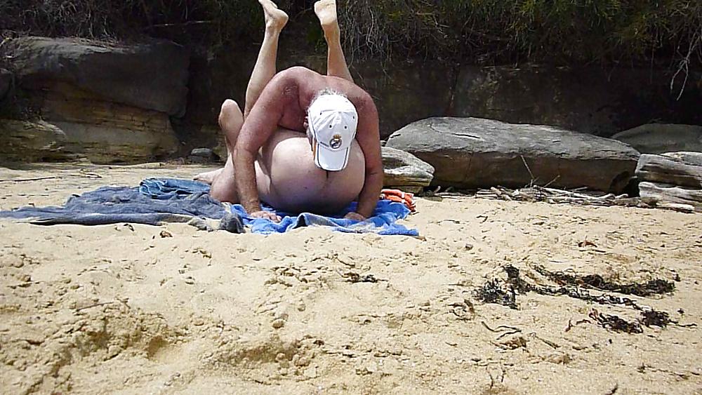 22P Nat hangs out with vraig for a funday at the beach