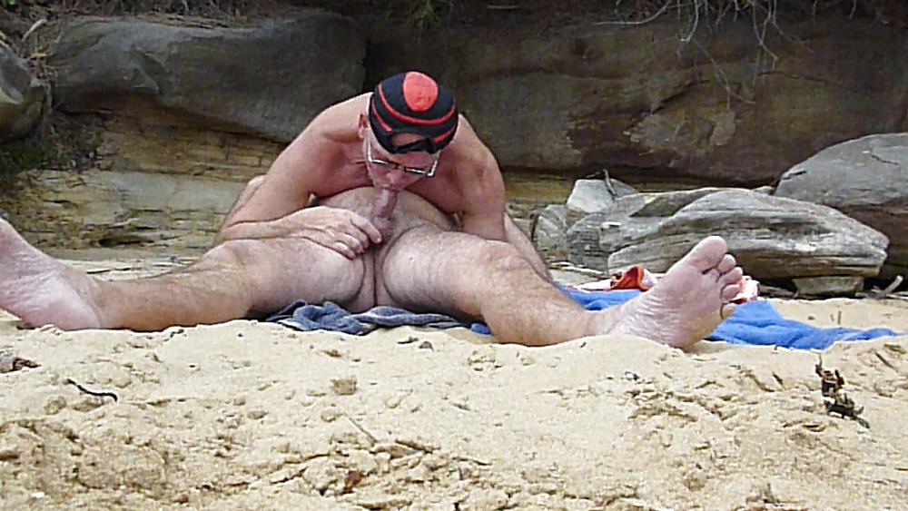 22P Nat hangs out with vraig for a funday at the beach