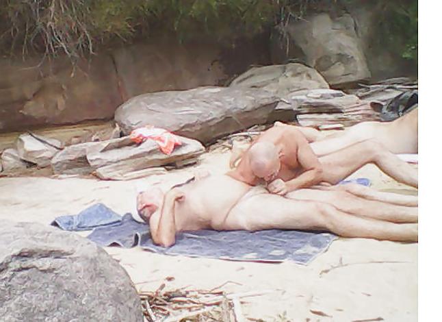 22P Nat hangs out with vraig for a funday at the beach