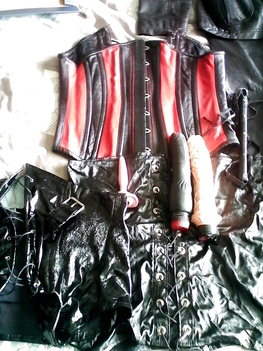 5P Leather 