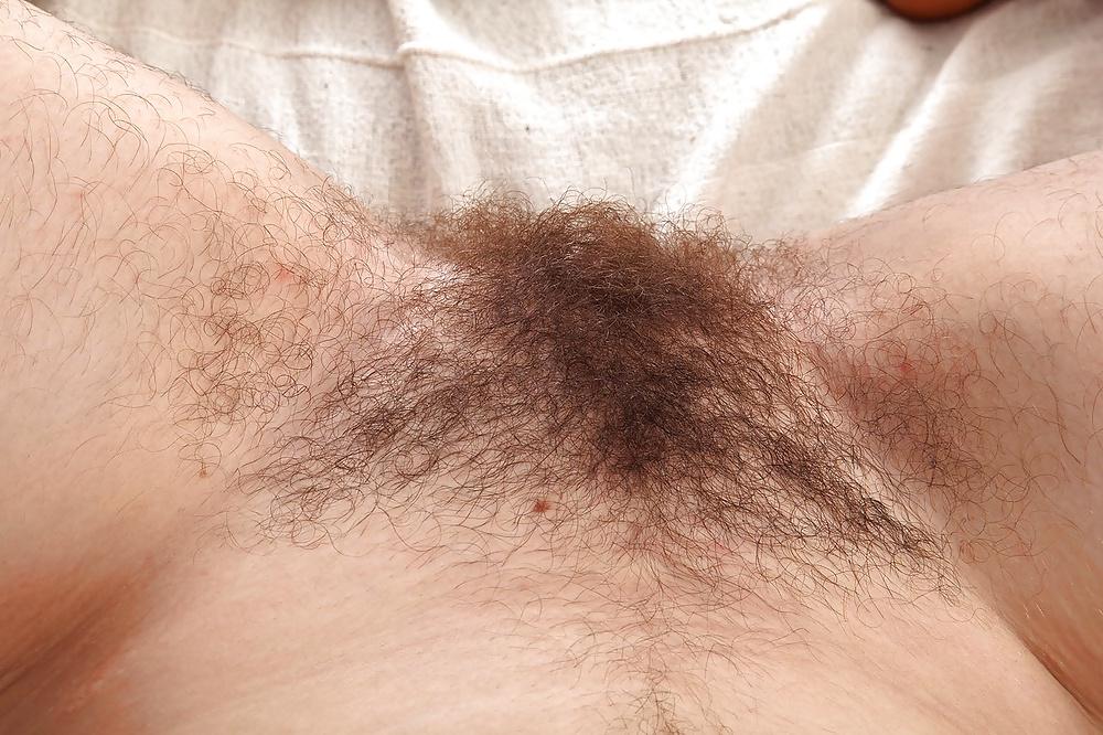 25P Hairy Woman #8