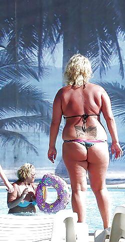 25P Big asses on beach collection 2014