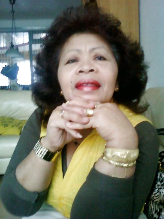 10P Indonesian Slut Granny & Milf