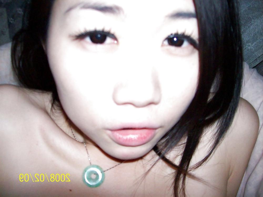 25P Married Woman Selfie 006