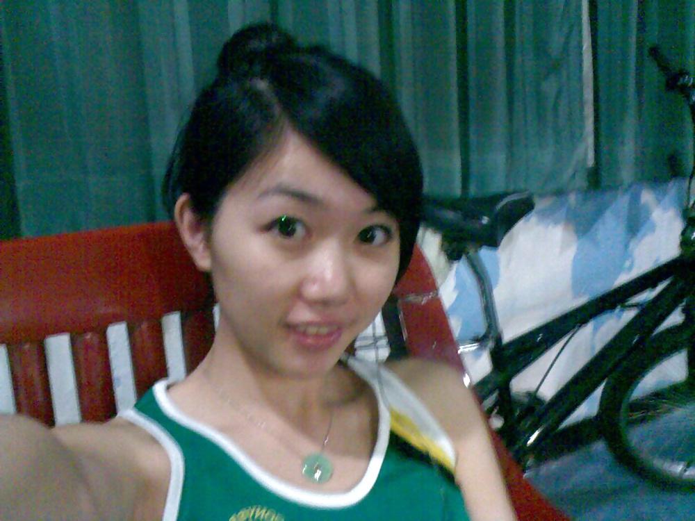 25P Married Woman Selfie 006