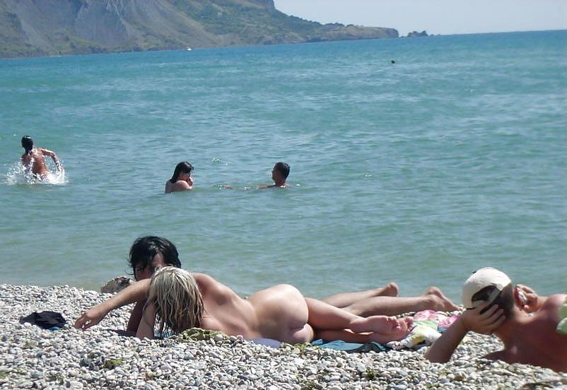 25P Nude Beach Teens