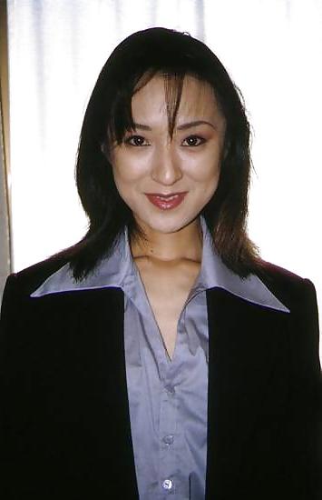 20P Japanese Mature Woman 105
