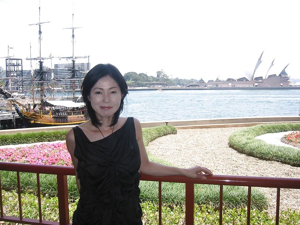 20P Japanese Mature Woman 201 - Yoshiyuki 2
