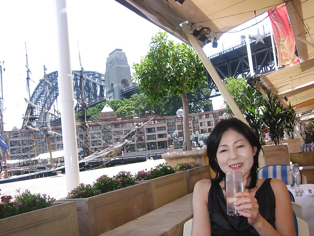 20P Japanese Mature Woman 201 - Yoshiyuki 2