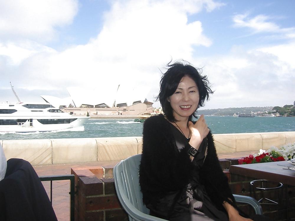 20P Japanese Mature Woman 201 - Yoshiyuki 2