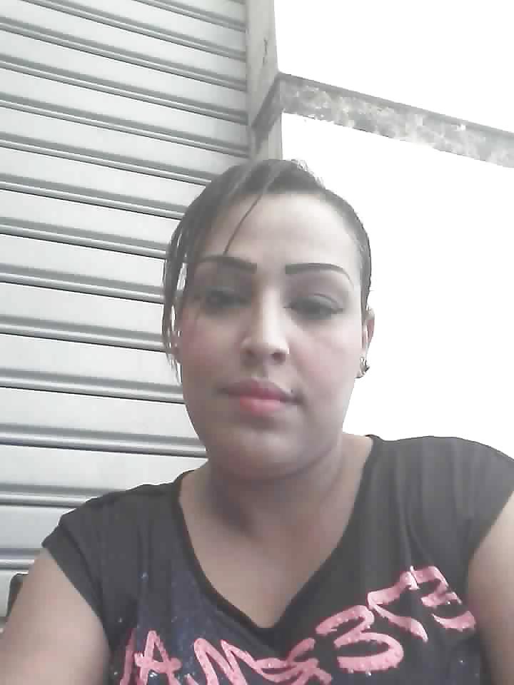 10P Morocco woman femme