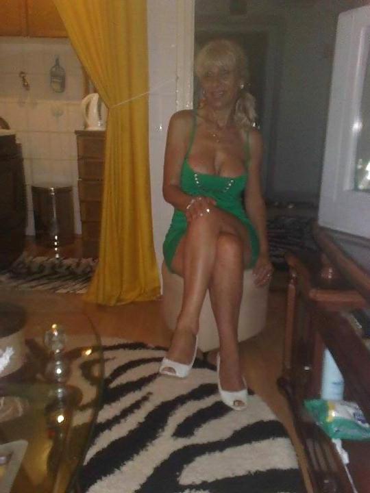 25P Serbian milf and mature NOT NUDE 