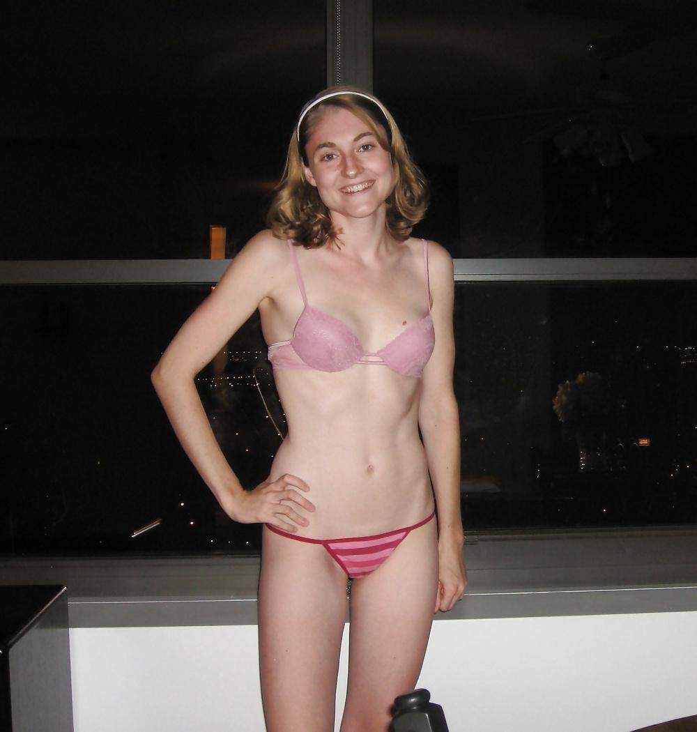 12P Candid voyeur panties thongs flashing tits asses teens