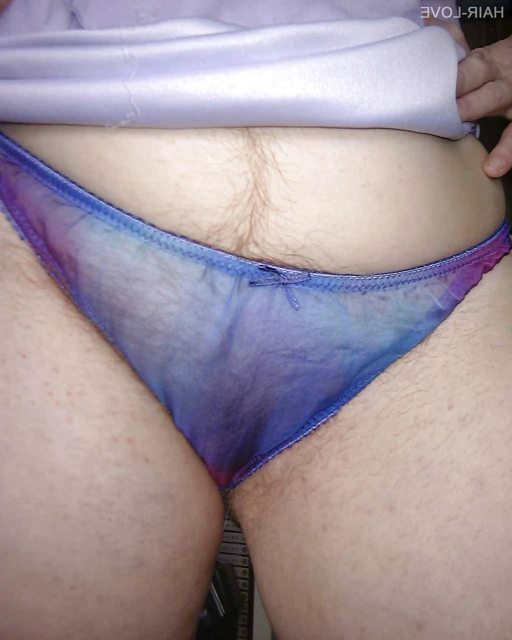 25P Hairy housewife photoshoot