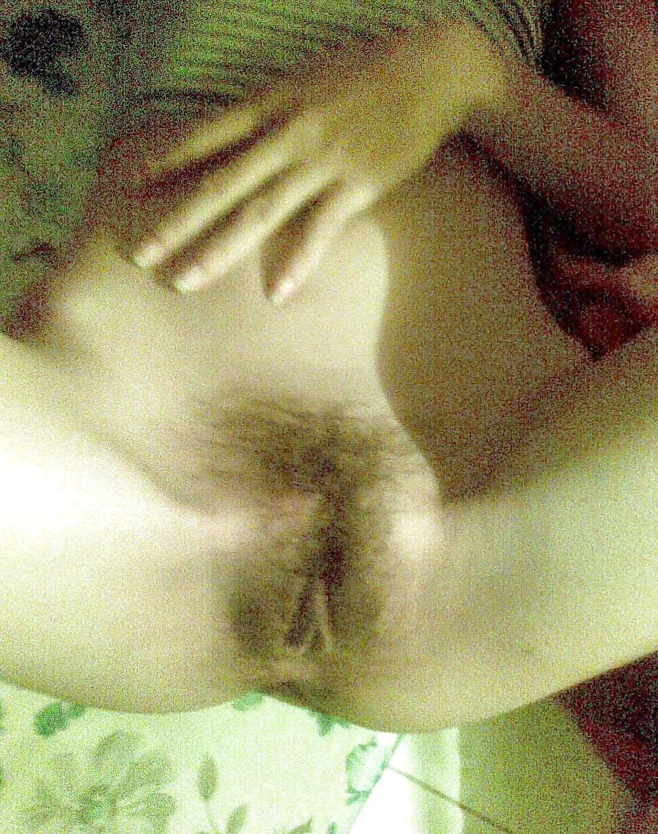 25P Vietnamese Slutty Wife Cheating on her husband