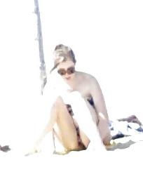 10P A Day at the beach