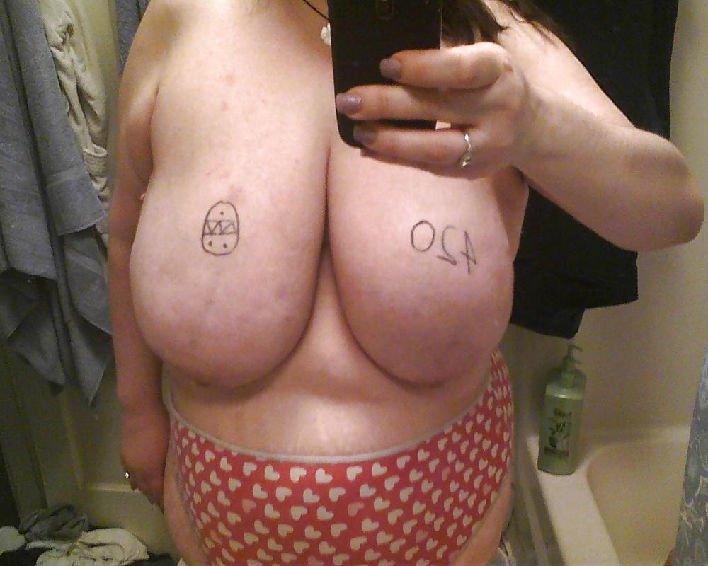 15P Big Bush & Bigger Tits