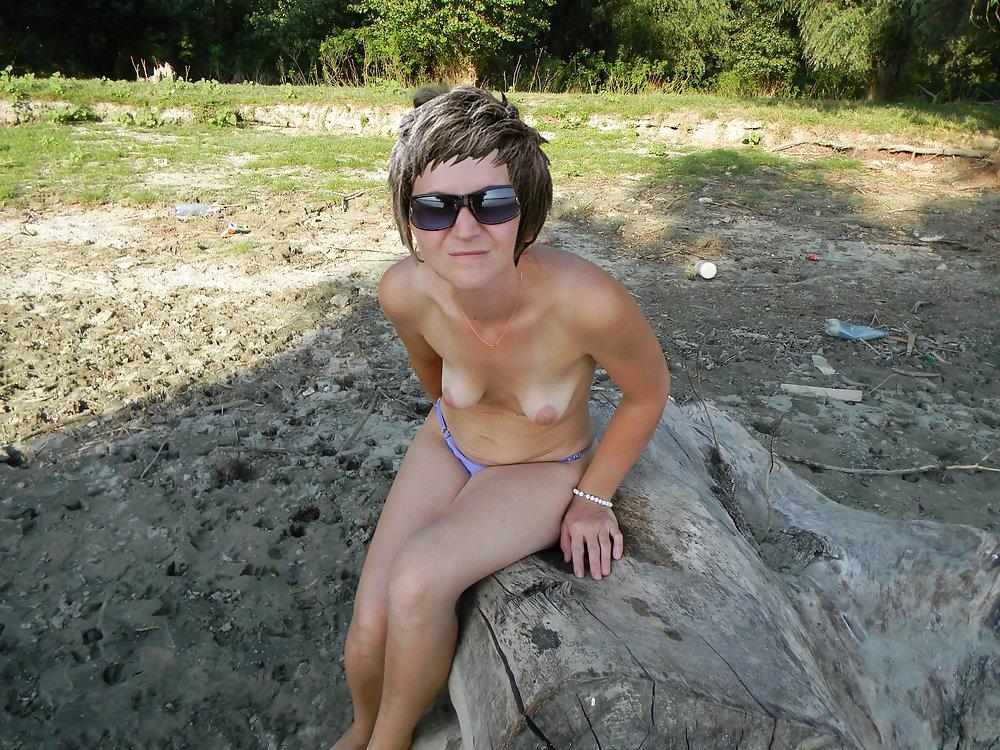 18P On the beach,new pict