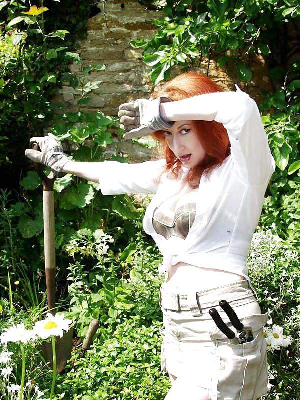 25P Red-Perfect Woman