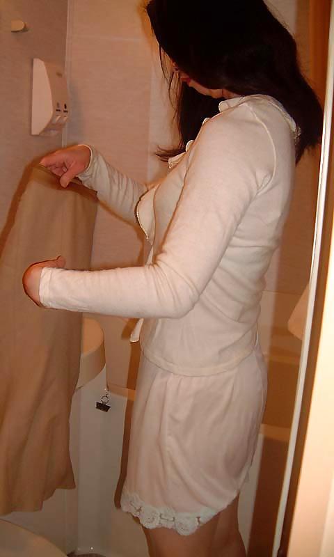 20P Japanese Mature Woman 128