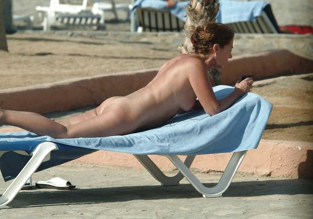 20P Nudists Naturists Public Outdoor Flash #34