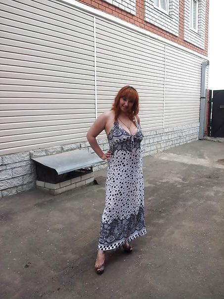 11P Busty Russian Woman 1844