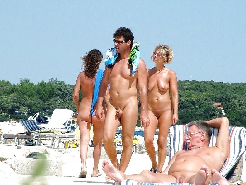 25P One day at the beach 5