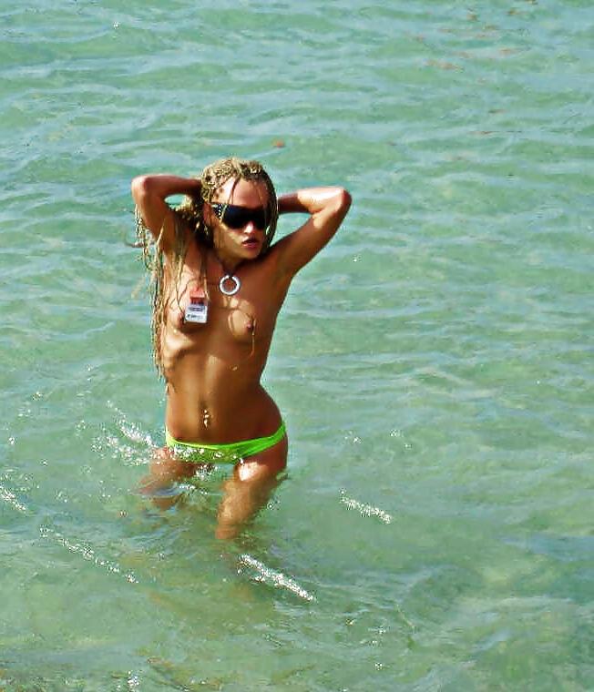 25P One day at the beach 5