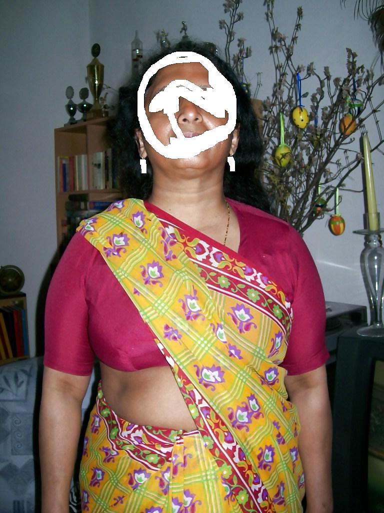 25P Indian nude