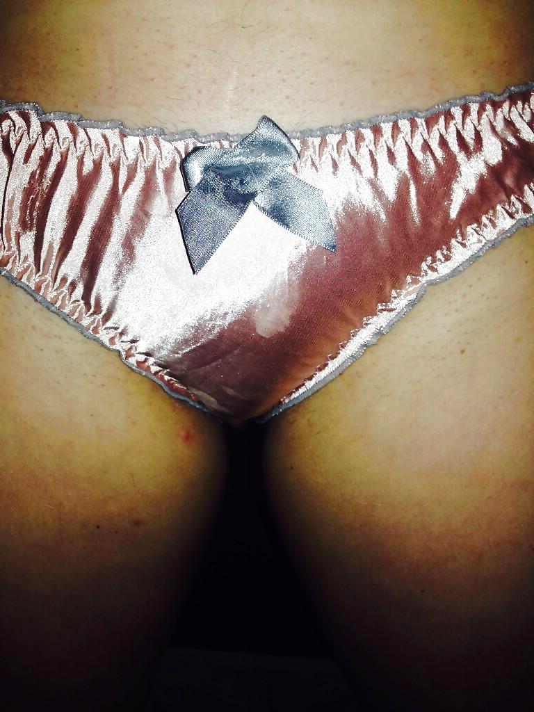 10P Sexy Scottish Nylon Flashing Wife