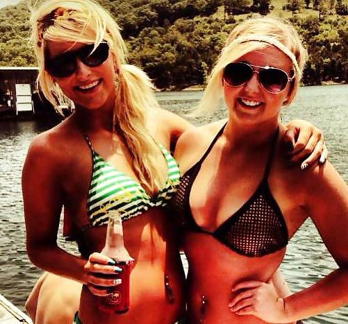 25P Facebook teen babes 8 sorority bikini beach party