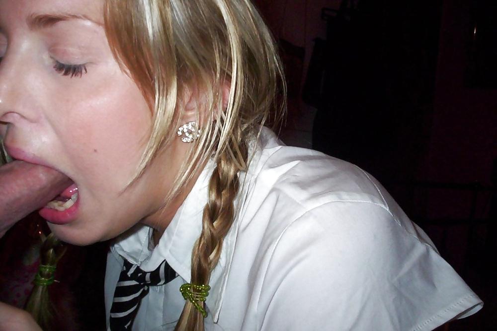 10P Slutty schoolgirl takes cum facial