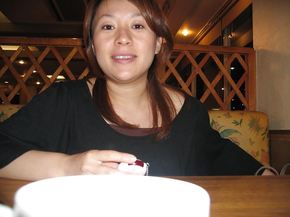 8P Japanese Mature Woman 236