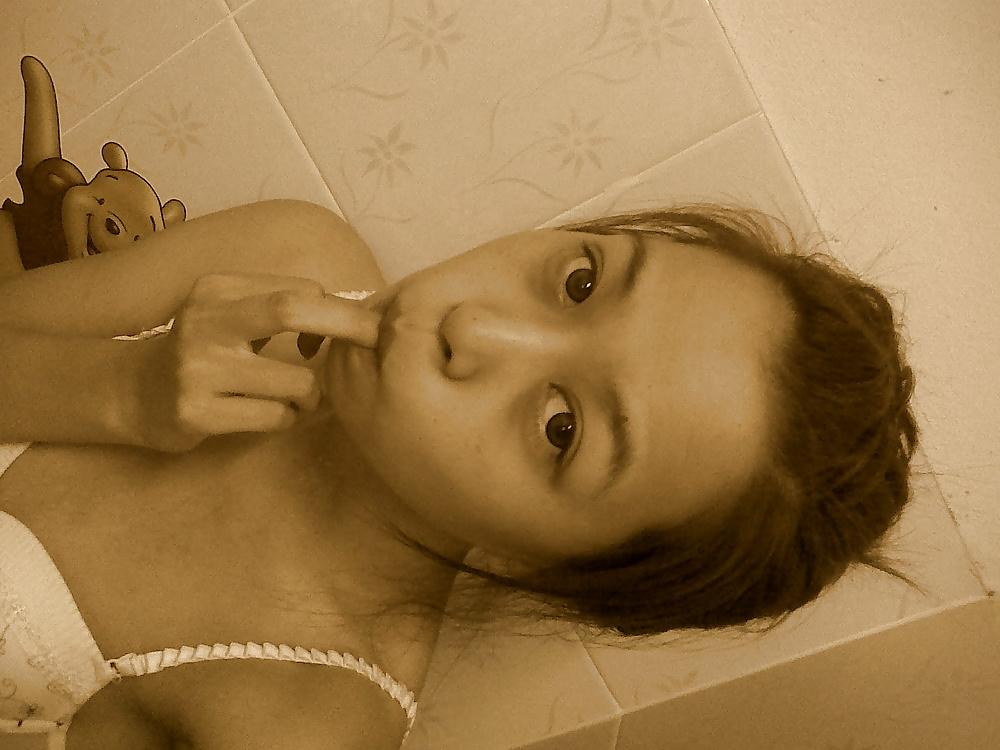 15P College Girl Leaked