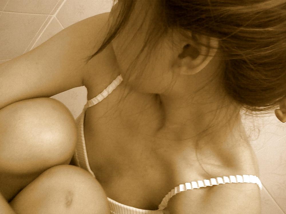 15P College Girl Leaked