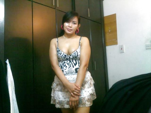 10P Indonesian - sexy milf