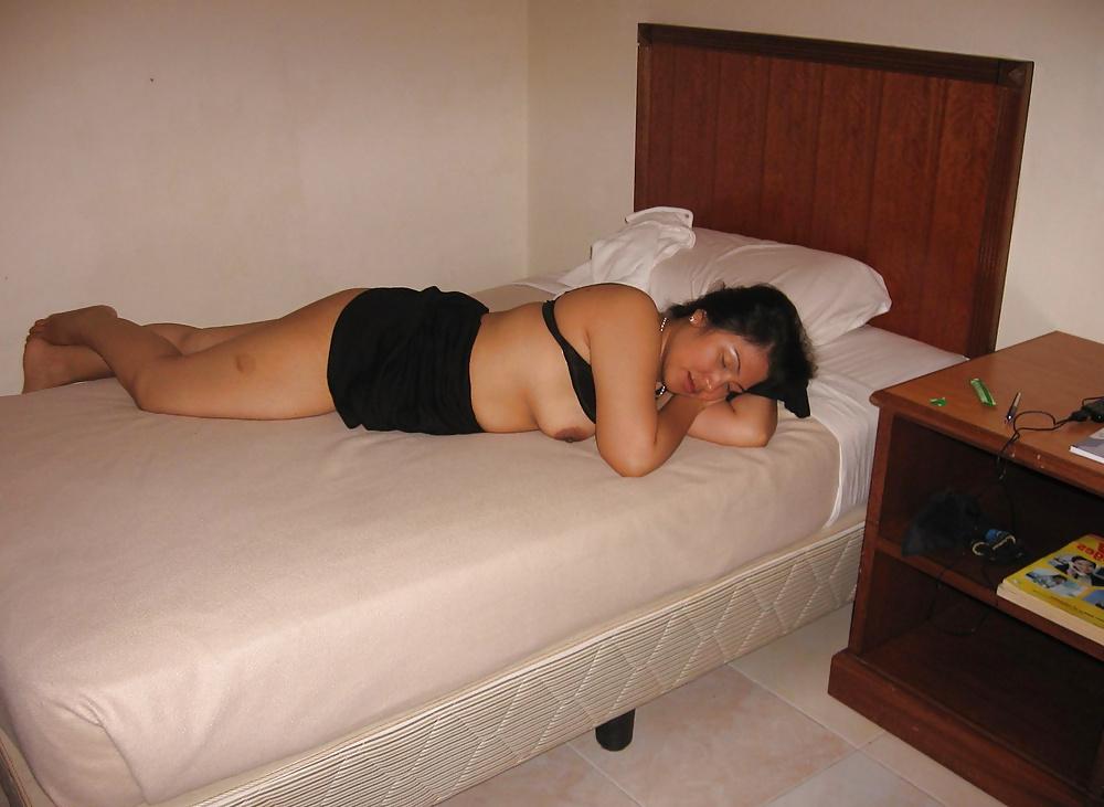 8P Milf melayu kesunyian