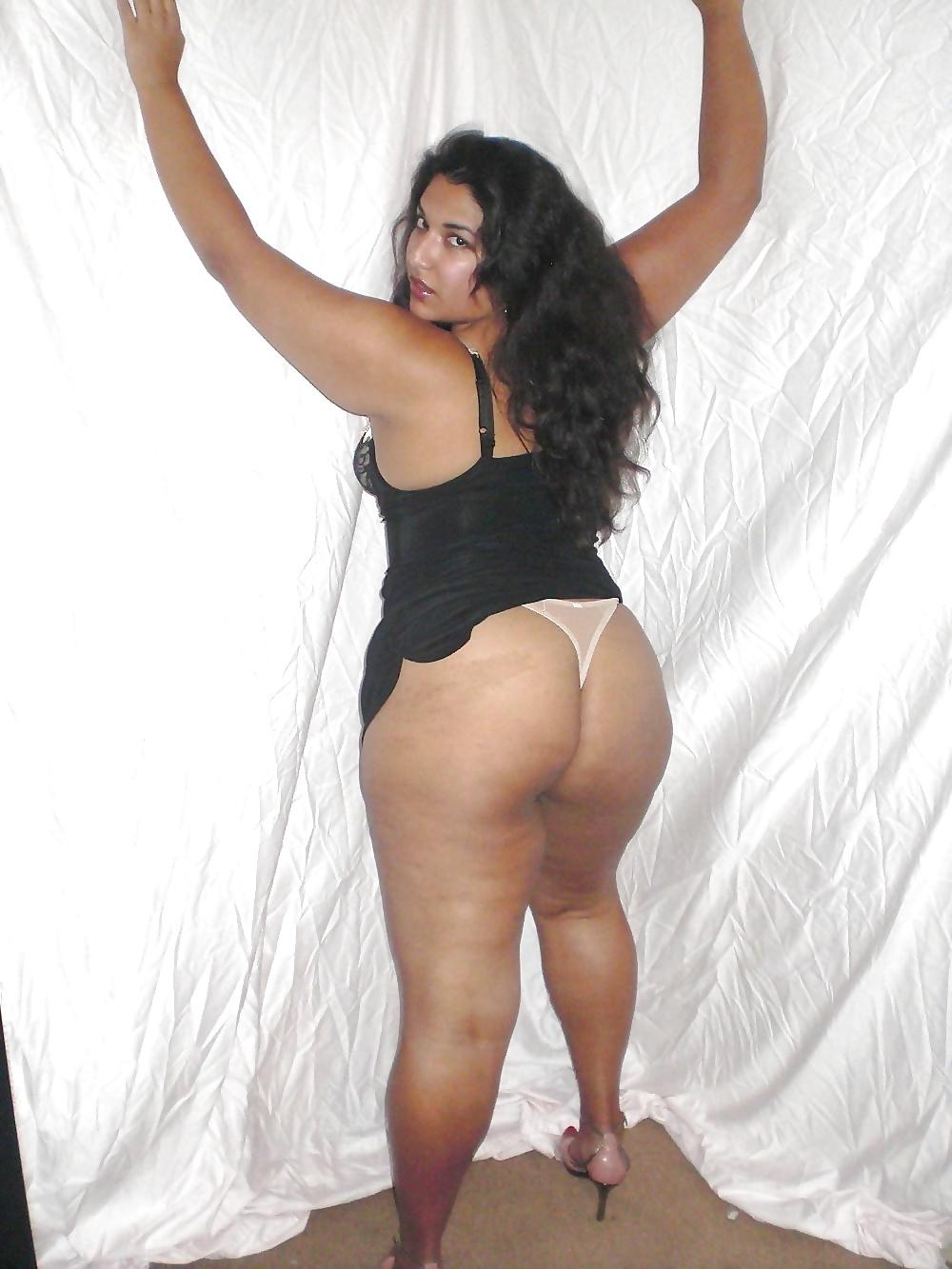 24P Sexy arab milfs 6 2014