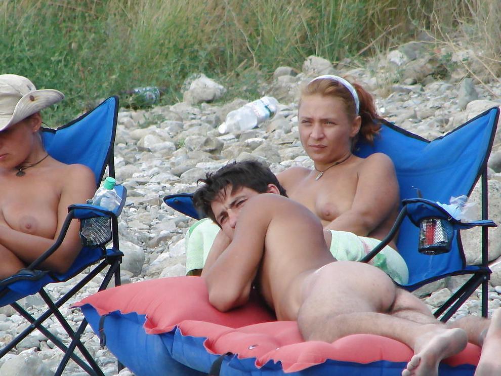 25P Naked Beach Fun