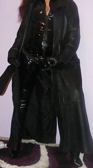 9P I fuck leather woman