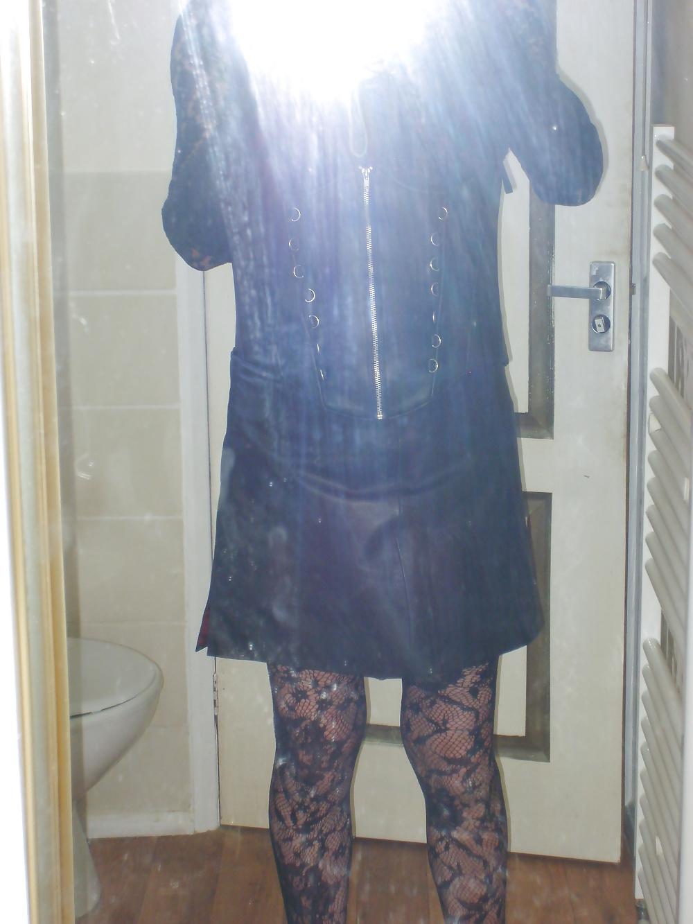 9P Leather wear