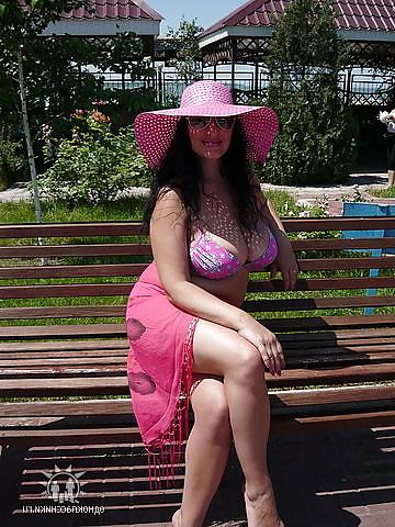 19P Busty Russian Woman 1769